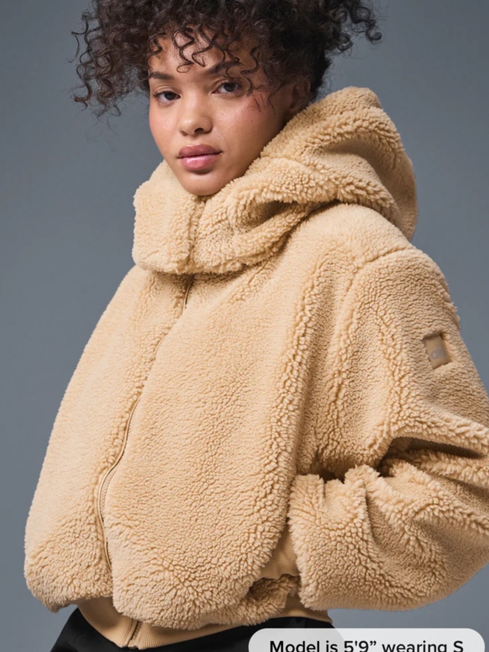 ALO Yoga Foxy Hooded Sherpa Jacket - Beige Size Small